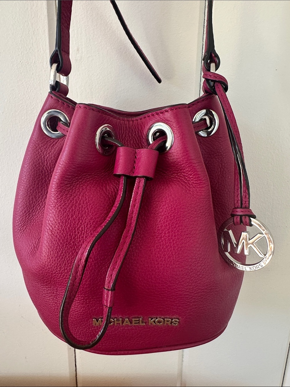 Michael Kors Fuchsia Leather Drawstring Crossbody Bucket Bag